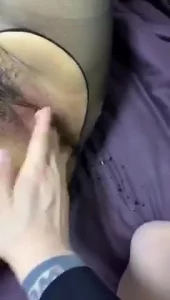 两指玩喷天津少妇