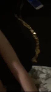 撕开内裤插入小弟弟猛抽蜜穴高潮