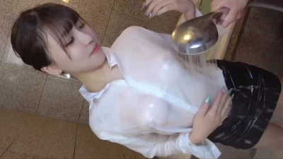 圆润奶子~粉嫩蜜穴！绝顶中出！~